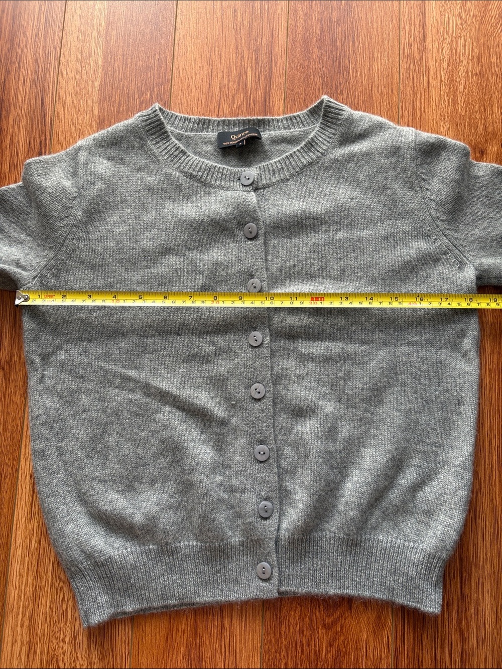 Quince Mongolian Cashmere Cropped Crew Cardigan Heather Grey in Small EUC - Picture 11 of 13